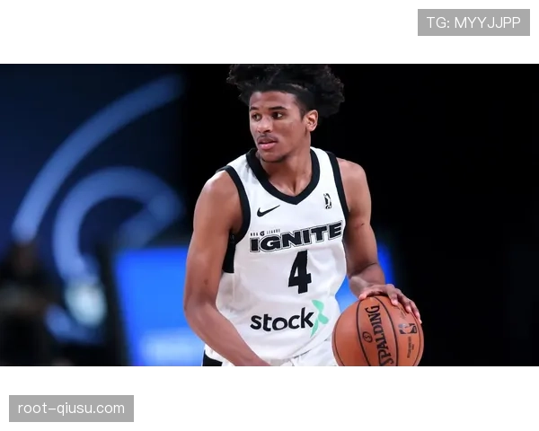 胡金秋72.3%投篮命中率冠绝联盟,内线终结效率成广厦基石 胡金秋72.3%投篮命中率冠绝联盟,内线终结效率成广厦基石